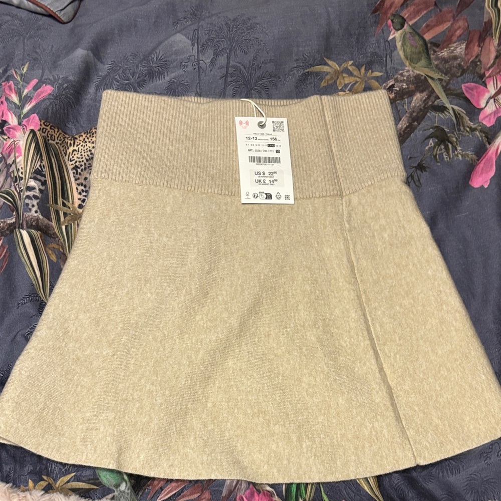 NWT Zara knit Girls skirt 12